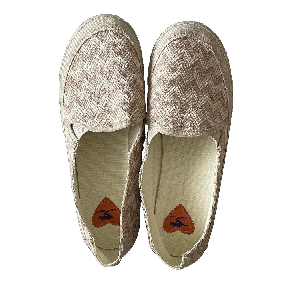 Rocket Dog Women's Size 5 Chevron Canvas Slip On Sneakers Beige Casual Shoes